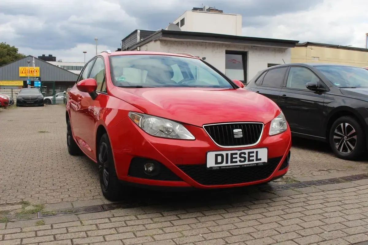 Gebraucht Seat Ibiza ST Style 90 PS (66 kW) 2010 Rot Kombi