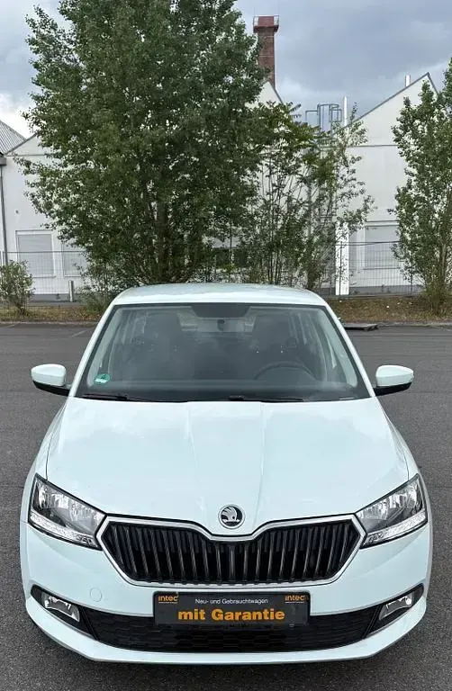 Gebraucht Skoda Fabia Cool Plus 60 PS (44 kW) 2019 Weiß Kleinwagen