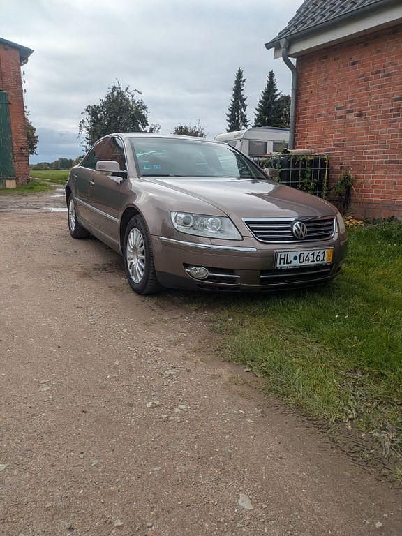 Beige Gebraucht 2008 VW Phaeton Limousine | 6.499 € (Guter Preis) - Bild 1/4