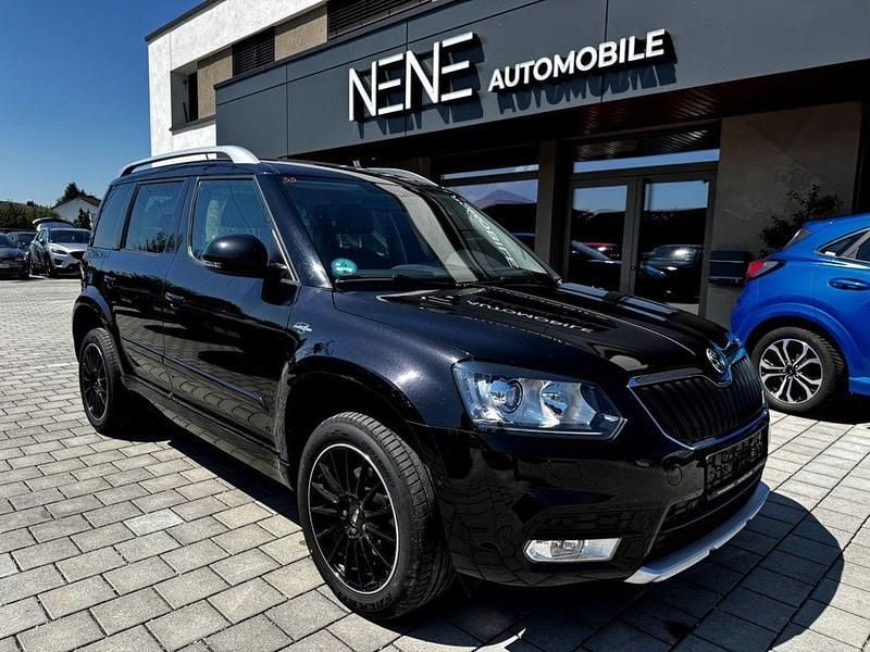 Schwarz Gebraucht 2014 Skoda Yeti LAURIN & KLEMENT SUV | 9.990 € (Superpreis) - Bild 1/4