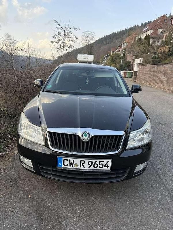 Gebraucht Skoda Octavia Ambiente 105 PS (77 kW) 2011 Kombi