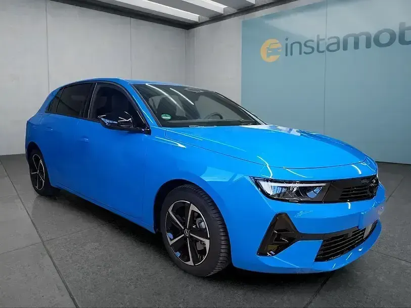 Gebraucht Opel Astra 131 PS (96 kW) 2025 Blau Kleinwagen