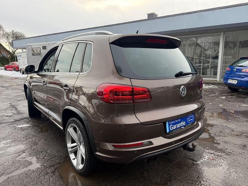 Gebraucht VW Tiguan Cup 160 PS (117 kW) 2013 Braun SUV