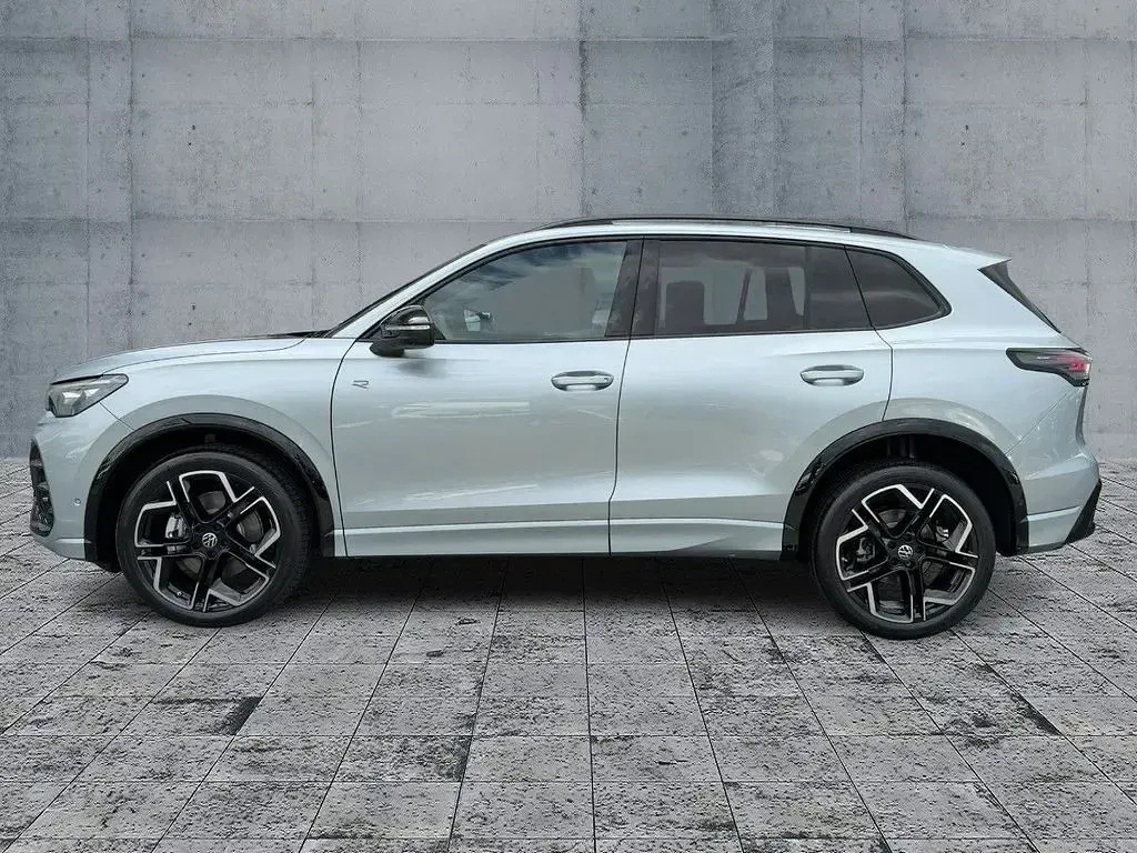 Neu VW Tiguan R-line 204 PS (150 kW) 2026 Weiß SUV
