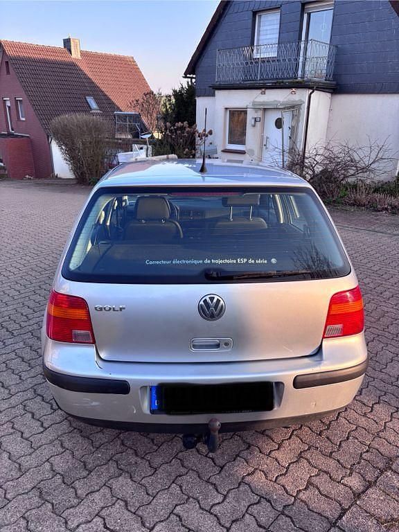 Gebraucht VW Golf IV 75 PS (55 kW) 2001 Silber Limousine