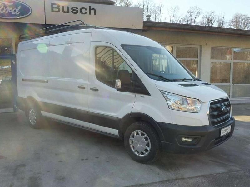 Gebraucht Ford Transit Trend 131 PS (96 kW) 2022 Frost  weiß Van / Kleinbus