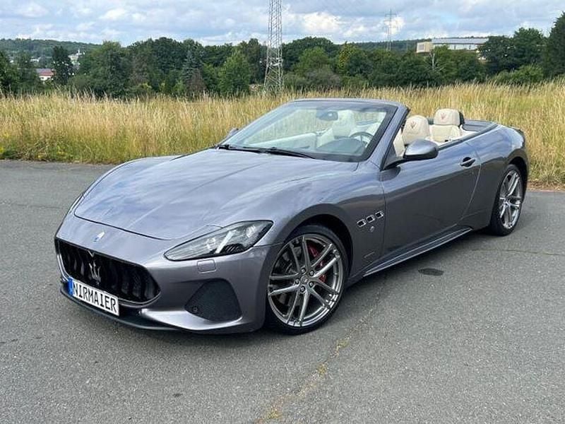 Gebraucht Maserati GranCabrio 460 PS (338 kW) 2018 Grau Cabrio