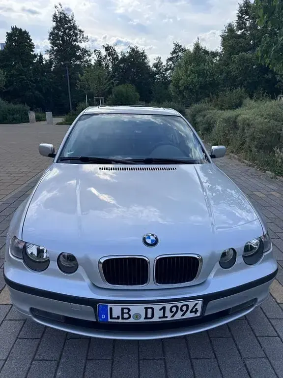 Gebraucht BMW 316 Compact 116 PS (85 kW) 2004 Silber Kleinwagen