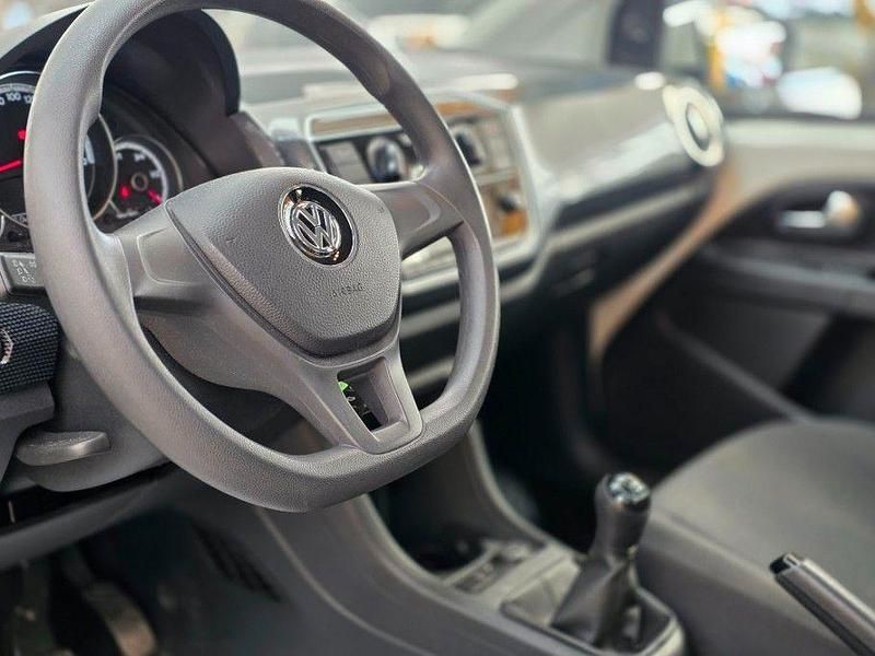 Gebraucht VW up! move up! 60 PS (44 kW) 2019 Weiß Kleinwagen