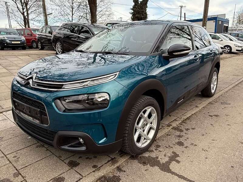 Lackierung ultra smaragd perlm Gebraucht 2018 Citroën C4 Cactus Shine Kleinwagen | 12.450 € (Guter Preis) - Bild 1/4