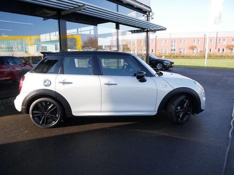 Gebraucht Mini Cooper S 192 PS (141 kW) 2020 Weiß Kleinwagen