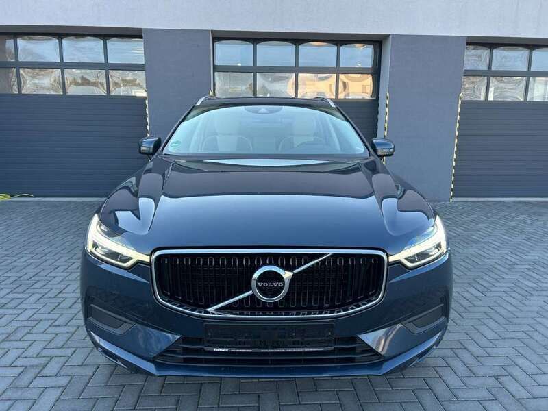 Blau Gebraucht 2019 Volvo XC60 Momentum SUV | 17.990 € (Guter Preis) - Bild 1/4