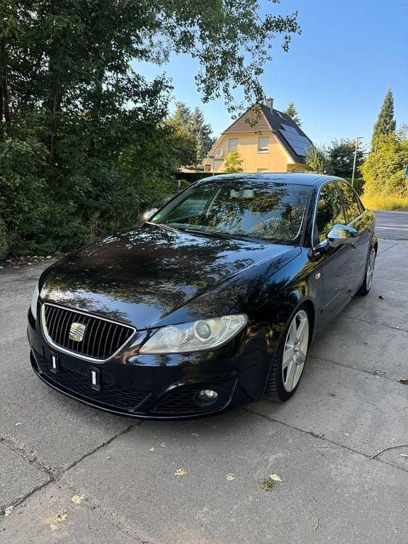Schwarz Gebraucht 2010 Seat Exeo Sport Limousine | 6.500 € (Etwas zu teuer) - Bild 1/4
