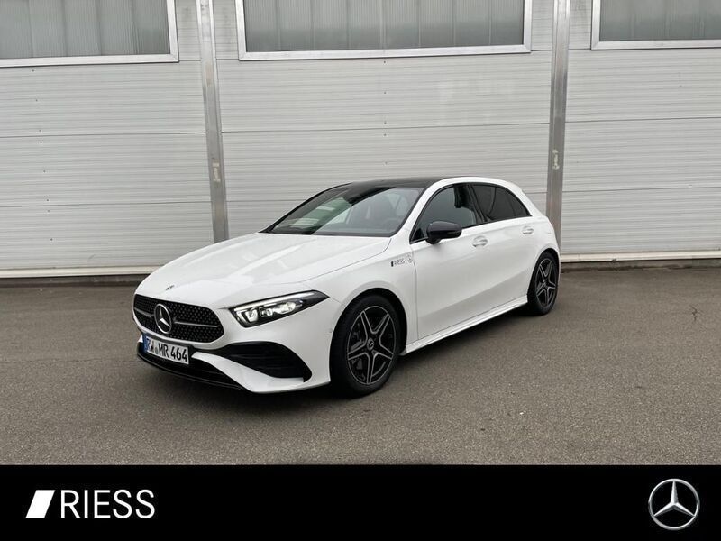Weiss Gebraucht 2024 Mercedes A220 AMG Limousine | 40.900 € (Etwas zu teuer) - Bild 1/4