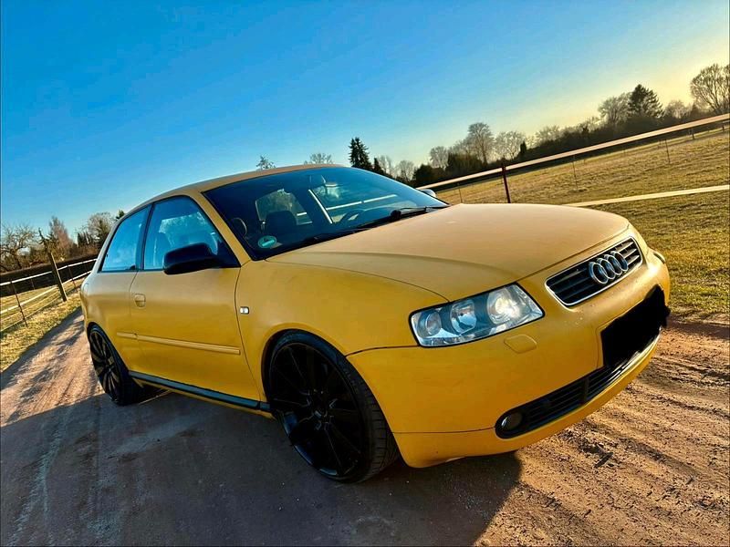 Gebraucht Audi A3 190 PS (139 kW) 2001 Gelb Kleinwagen