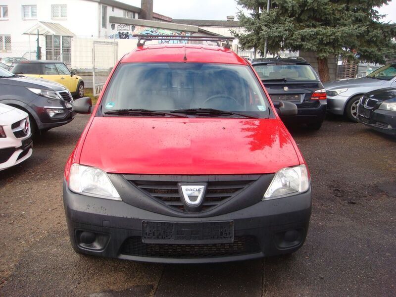 Rot Gebraucht 2011 Dacia Logan Ambiance Limousine | 1.850 € (Guter Preis) - Bild 1/4