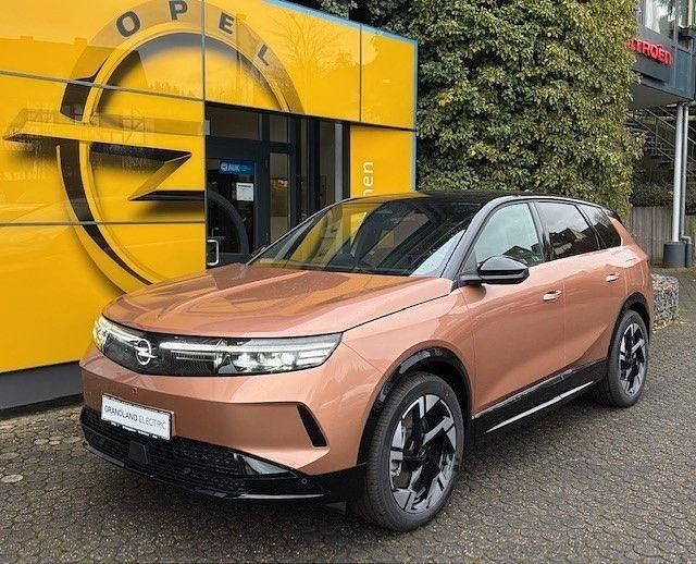 Gold Gebraucht 2025 Opel Grandland Electric SUV | 50.990 € (Teuer) - Bild 1/4