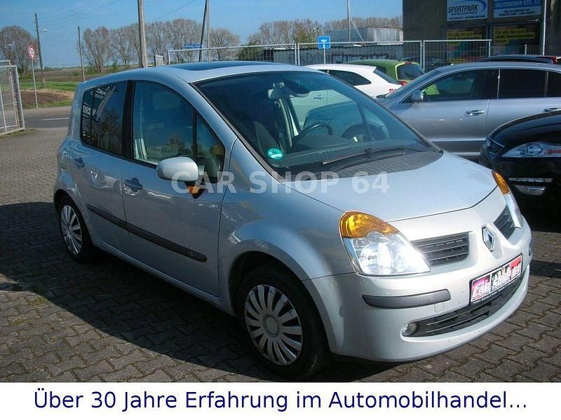 Second-hand Renault Modus Dynamique 75 CP (55 kW) 2006 Argintiu Monovolum