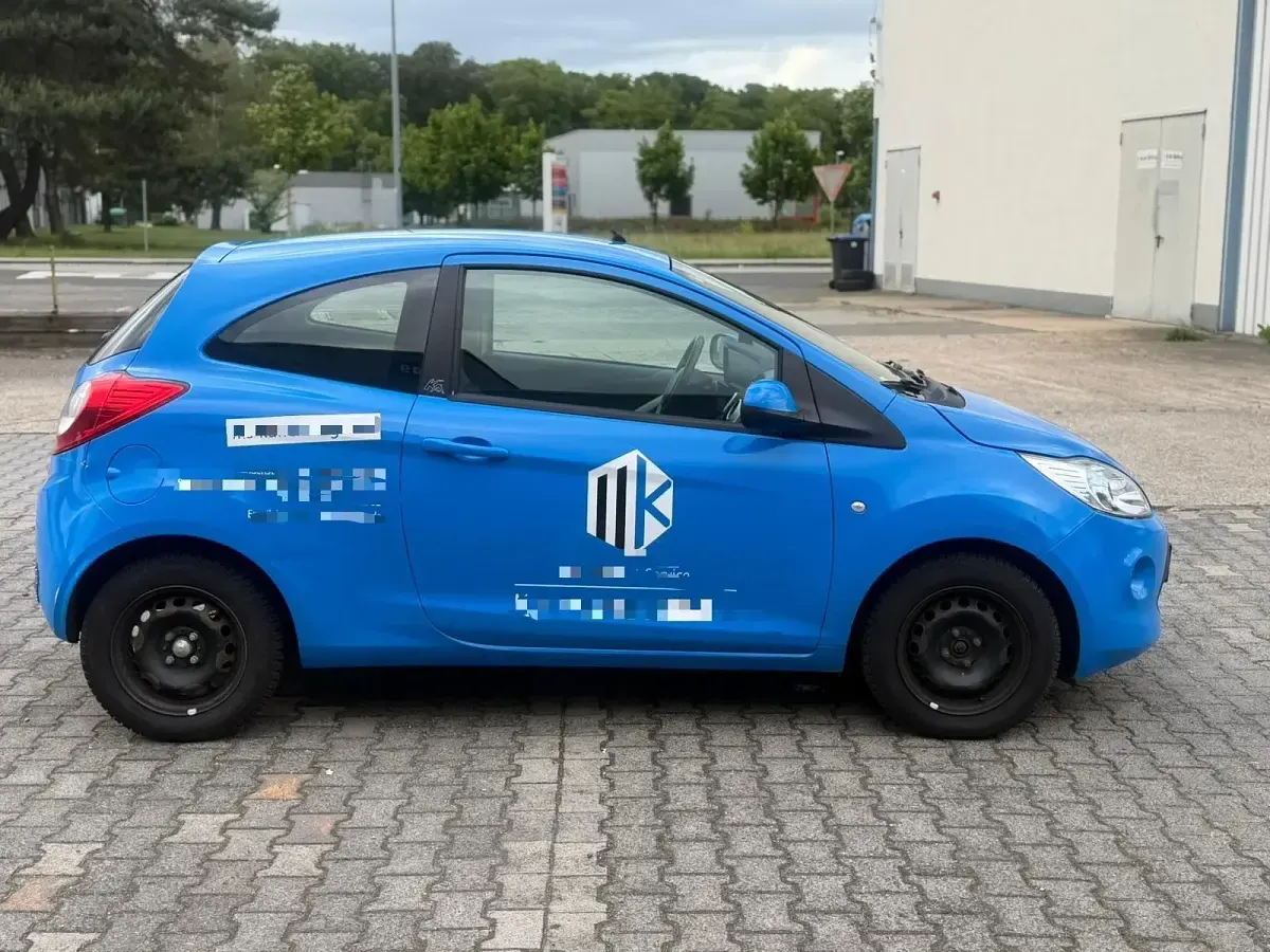 Gebraucht Ford Ka 69 PS (50 kW) 2011 Blau Kleinwagen
