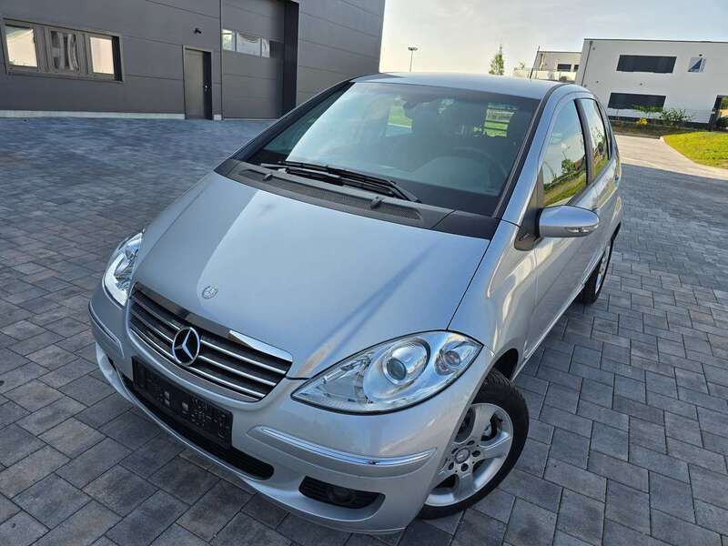Polarsilber Gebraucht 2008 Mercedes A170 Avantgarde Kleinwagen | 4.500 € (Guter Preis) - Bild 1/4