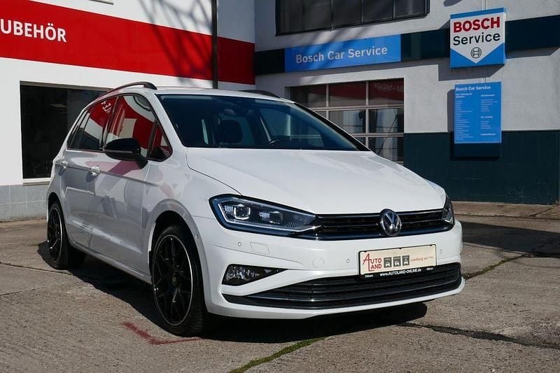 Weiß Gebraucht 2019 VW Golf Sportsvan IQ Drive Van / Kleinbus | 14.990 € (Fairer Preis) - Bild 1/4