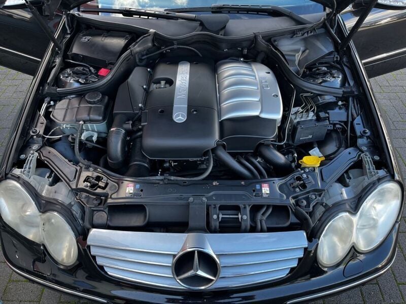 Gebraucht Mercedes CLK270 Elegance 170 PS (125 kW) 2004 Schwarz Coupé