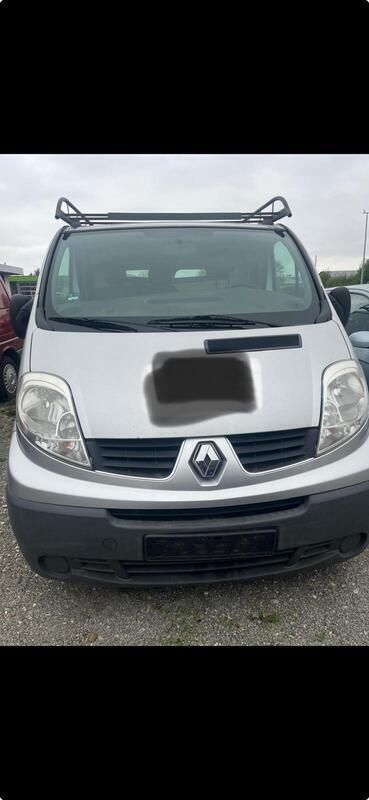 Grau Gebraucht 2009 Renault Traffic Van | 2.250 € - Bild 1/4