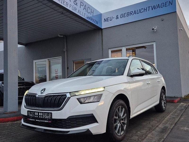Weiß Gebraucht 2022 Skoda Kamiq Ambition SUV | 15.990 € (Guter Preis) - Bild 1/4