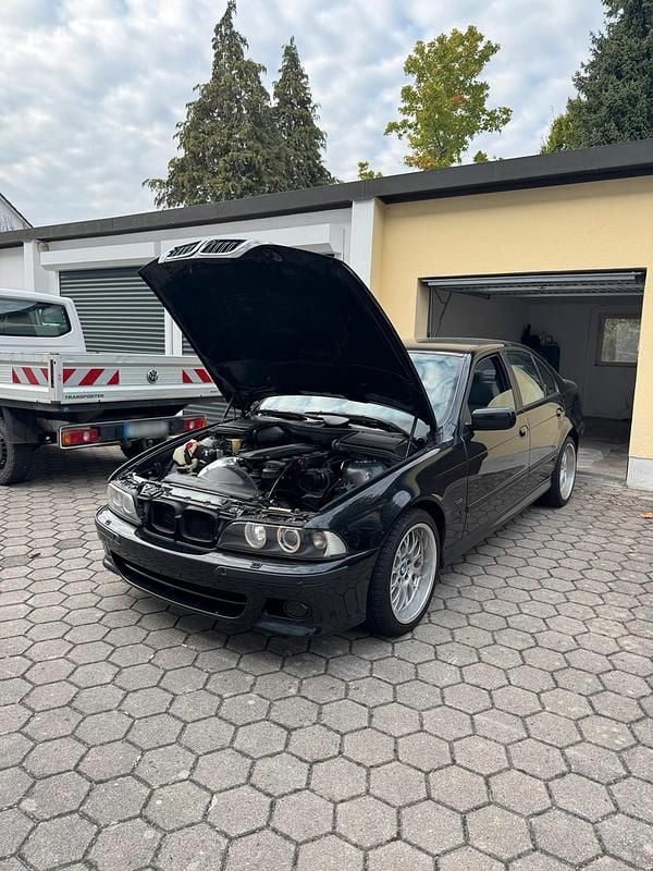 Gebraucht BMW 525 192 PS (141 kW) 2000 Schwarz Limousine