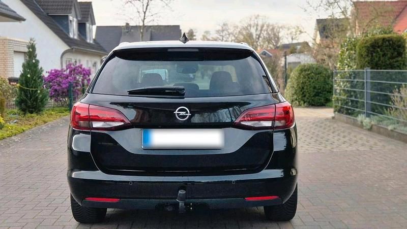 Gebraucht Opel Astra 136 PS (100 kW) 2016 Schwarz Kombi