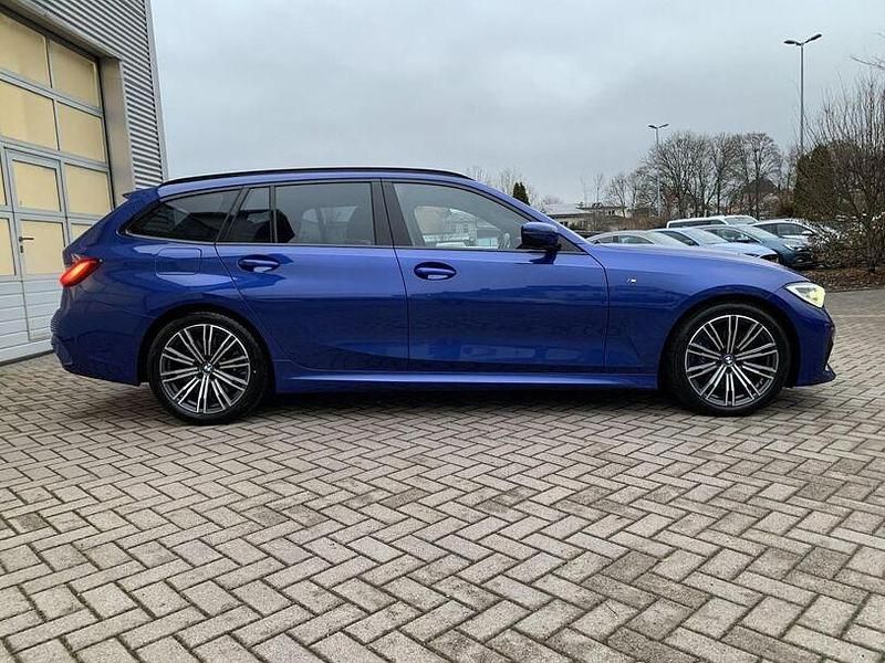 Gebraucht BMW 330 Shadowline 258 PS (189 kW) 2021 Blau Limousine