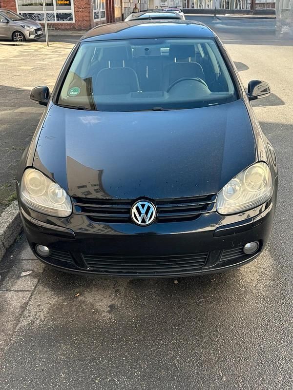 Gebraucht VW Golf V 105 PS (77 kW) 2006 Schwarz Kleinwagen