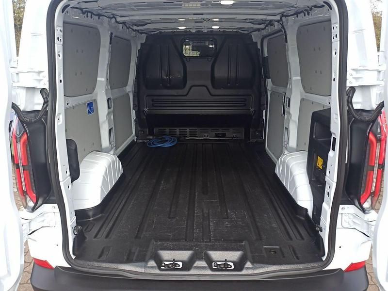 Używany Ford E-Transit Trend 160 kW (218 KM) 2025 Biały Van