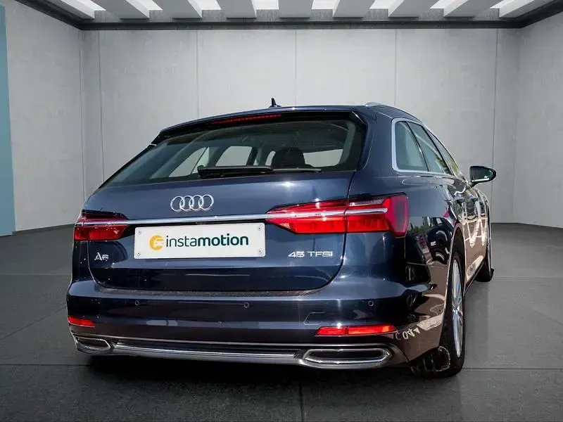 Gebraucht Audi A6 265 PS (194 kW) 2022 Blau Kombi