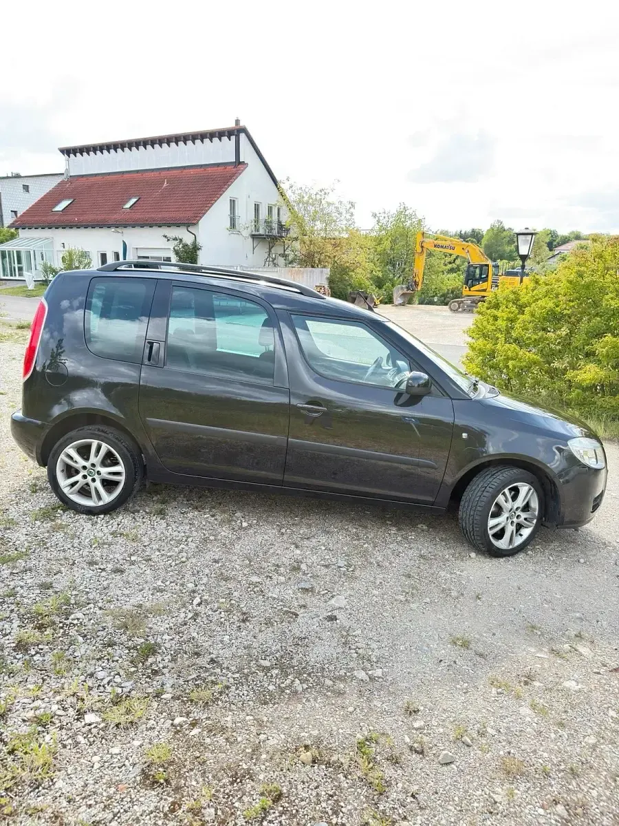 Gebraucht Skoda Roomster 105 PS (77 kW) 2008 Schwarz Van / Kleinbus