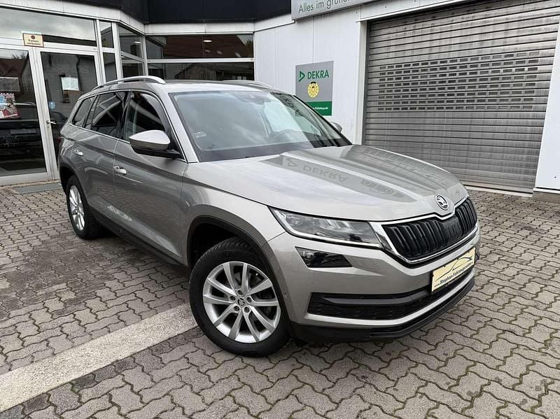 Graumet. Gebraucht 2019 Skoda Kodiaq Ambition SUV | 18.990 € (Superpreis) - Bild 1/4