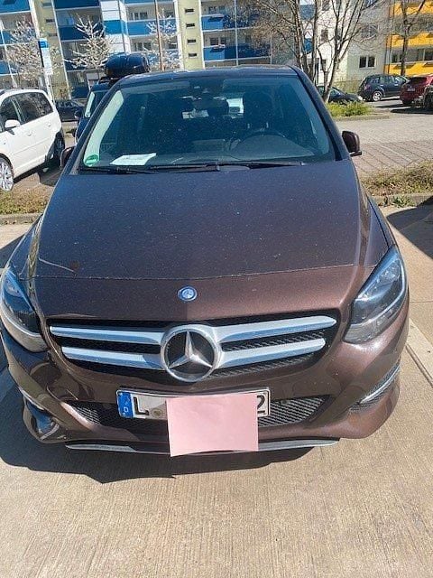 Usata Mercedes B180 2017 Marrone Monovolume