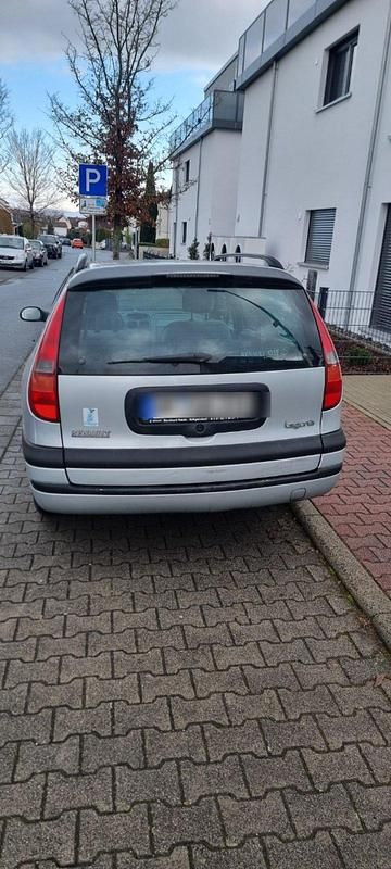 Gebraucht Renault Laguna 120 PS (88 kW) 1999 Silber Kombi