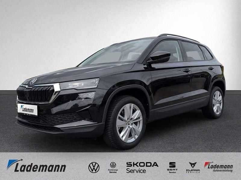 Schwarz Gebraucht 2024 Skoda Karoq Selection SUV | 30.679 € (Guter Preis) - Bild 1/4