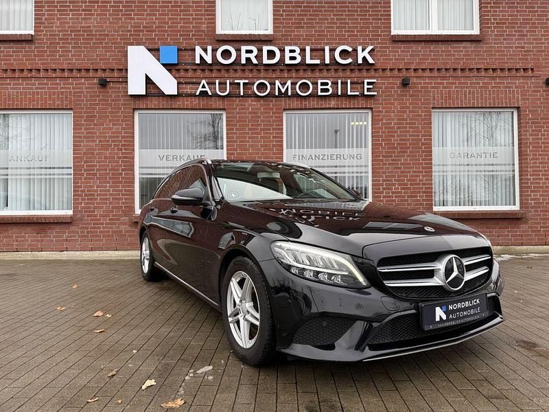 Gebraucht Mercedes C220 Avantgarde 194 PS (142 kW) 2019 Schwarz Kombi