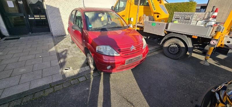 Gebraucht Citroën C3 73 PS (53 kW) 2003 Rot Kleinwagen