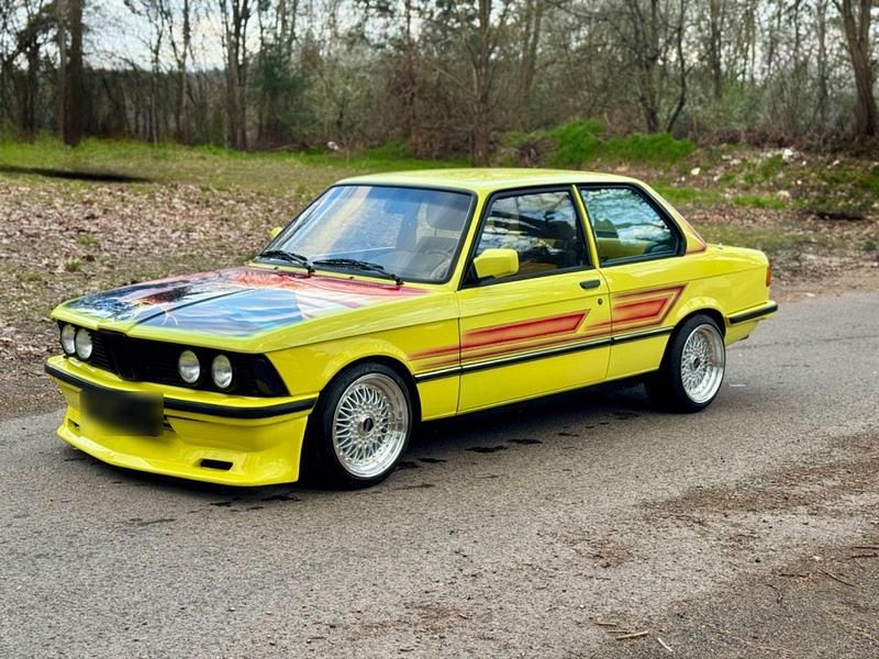 Gebraucht BMW 323 Performance 152 PS (111 kW) 1981 Gelb Coupé