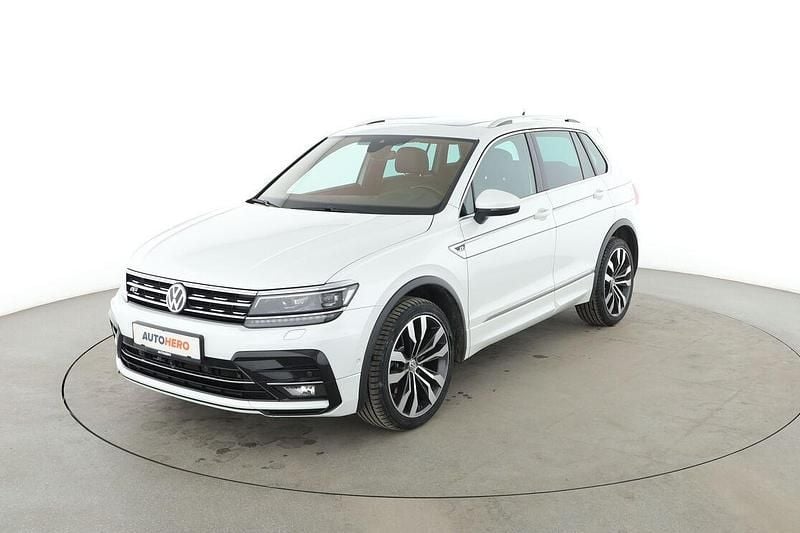 Weiß Gebraucht 2019 VW Tiguan Highline SUV | 31.980 € (Teuer) - Bild 1/3