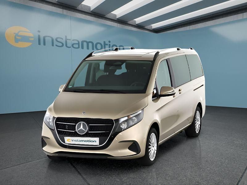 Gold Gebraucht 2024 Mercedes V220 Van / Kleinbus | 57.199 € (Teuer) - Bild 1/4