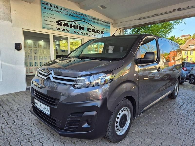 Grau Gebraucht 2020 Citroën Spacetourer Van / Kleinbus | 23.950 € (Superpreis) - Bild 1/4