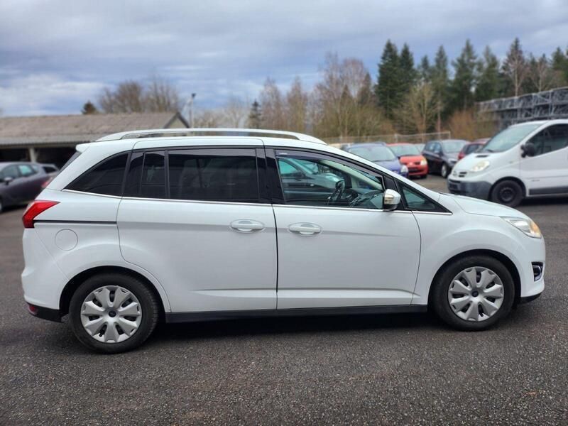 Gebraucht Ford Grand C-Max Titanium 140 PS (102 kW) 2014 Weiß Van / Kleinbus