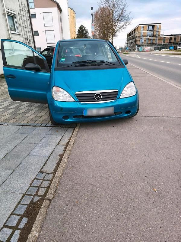 Gebraucht Mercedes A160 97 PS (71 kW) 2001 Blau Kleinwagen
