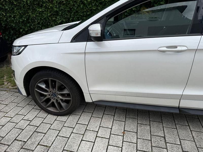 Weiß Gebraucht 2017 Ford Edge Sport SUV | 15.500 € (Superpreis) - Bild 1/4