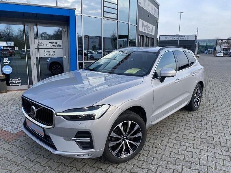 Gebraucht Volvo XC60 Core 197 PS (144 kW) 2022 Silber SUV