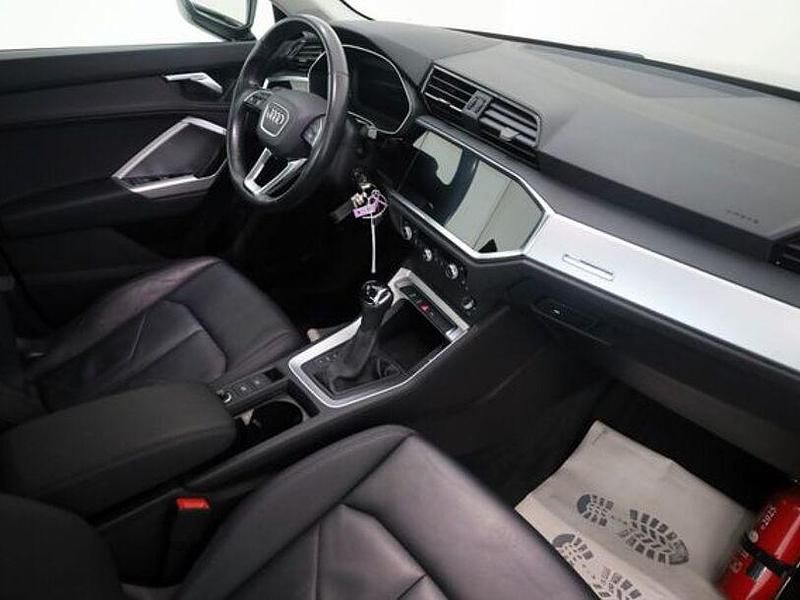 Gebraucht Audi Q3 Basis 150 PS (110 kW) 2020 Grau SUV